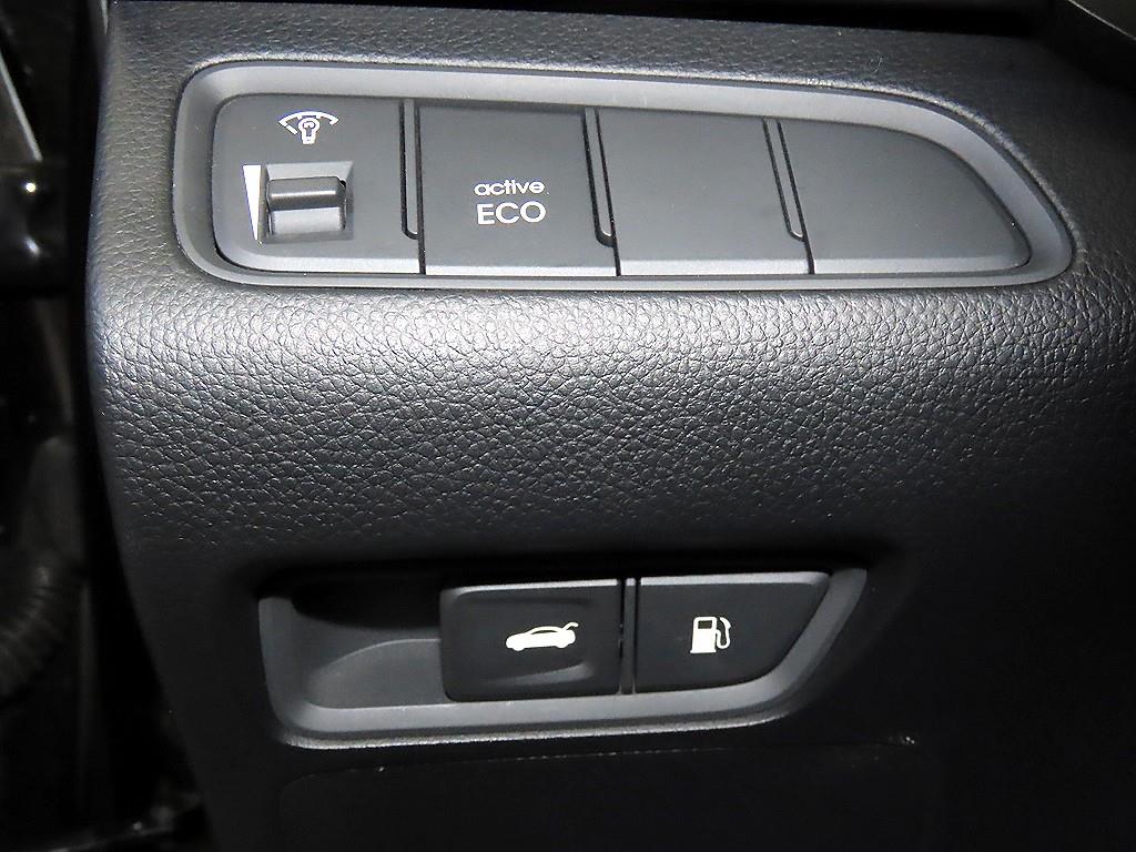 HYUNDAI Grandeur 2012 Negro - Importación desde Corea - HF Imports Iquique - Foto 15