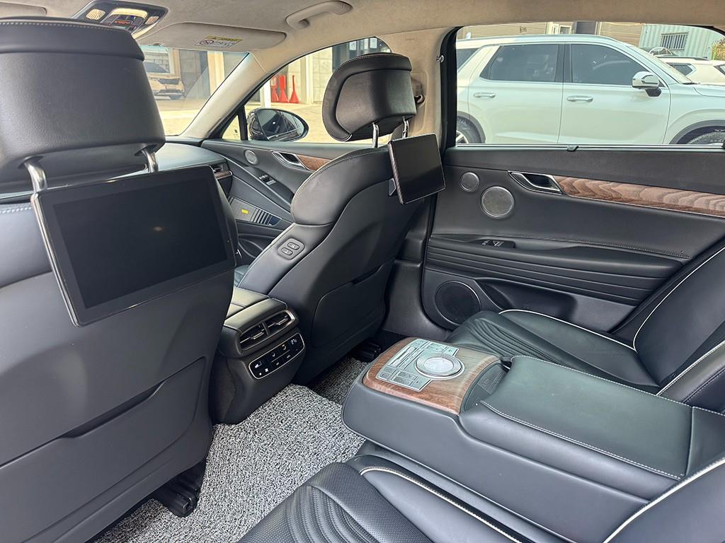 Genesis G80 2022 Negro - Importación desde Corea - HF Imports Iquique - Foto 13