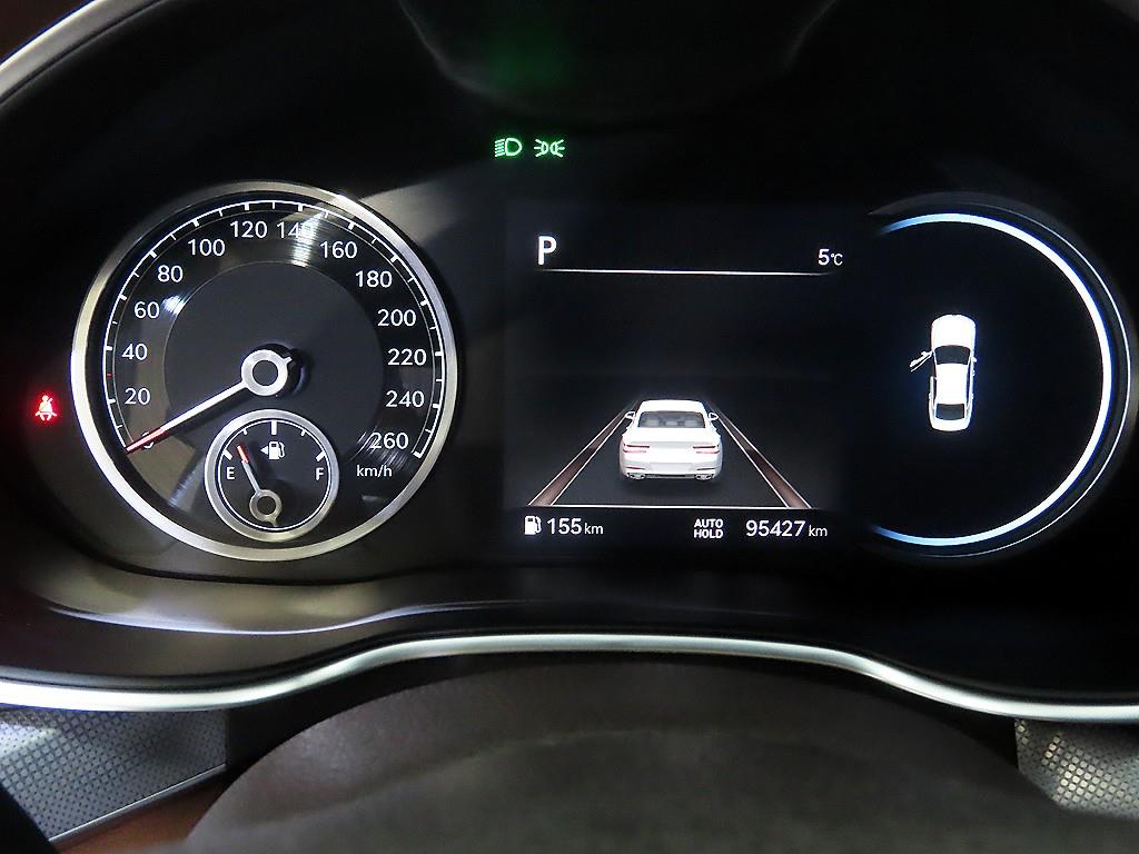 Genesis G80 - Vista 9