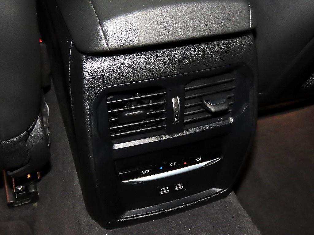 BMW 3 series 2021 Azul - Importación desde Corea - HF Imports Iquique - Foto 13