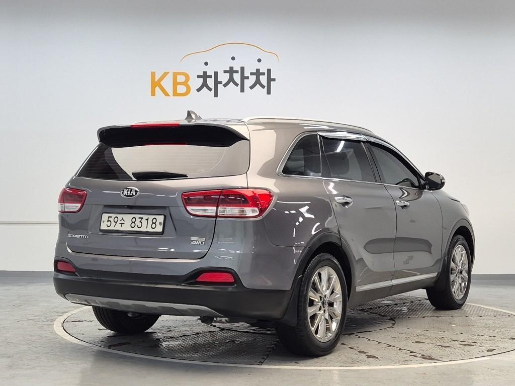 KIA Sorento - Vista 3