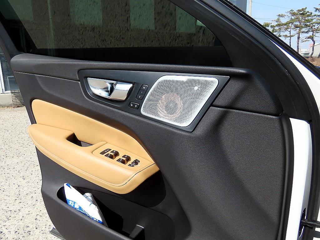 Volvo XC60 - Vista 12