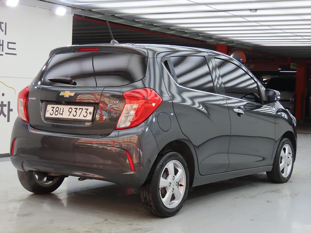 Chevrolet Spark - Vista 4