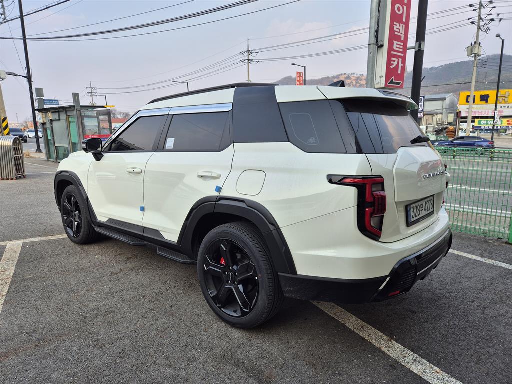 Ssangyong Torres - Vista 3