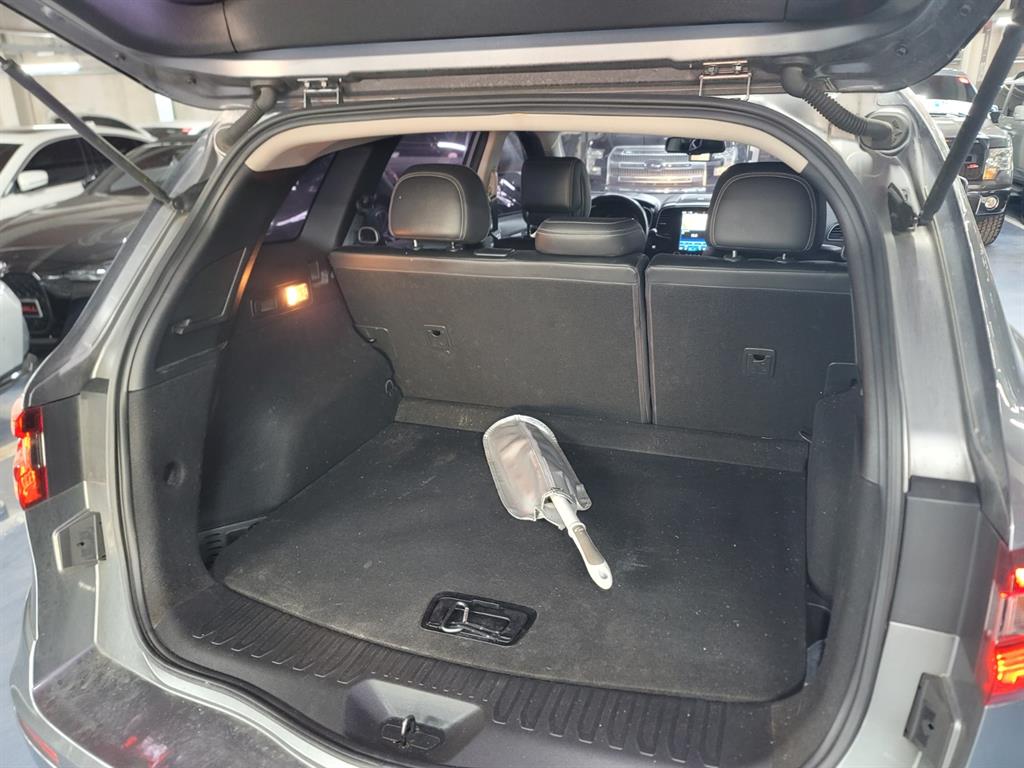 SAMSUNG QM6 - Vista 5