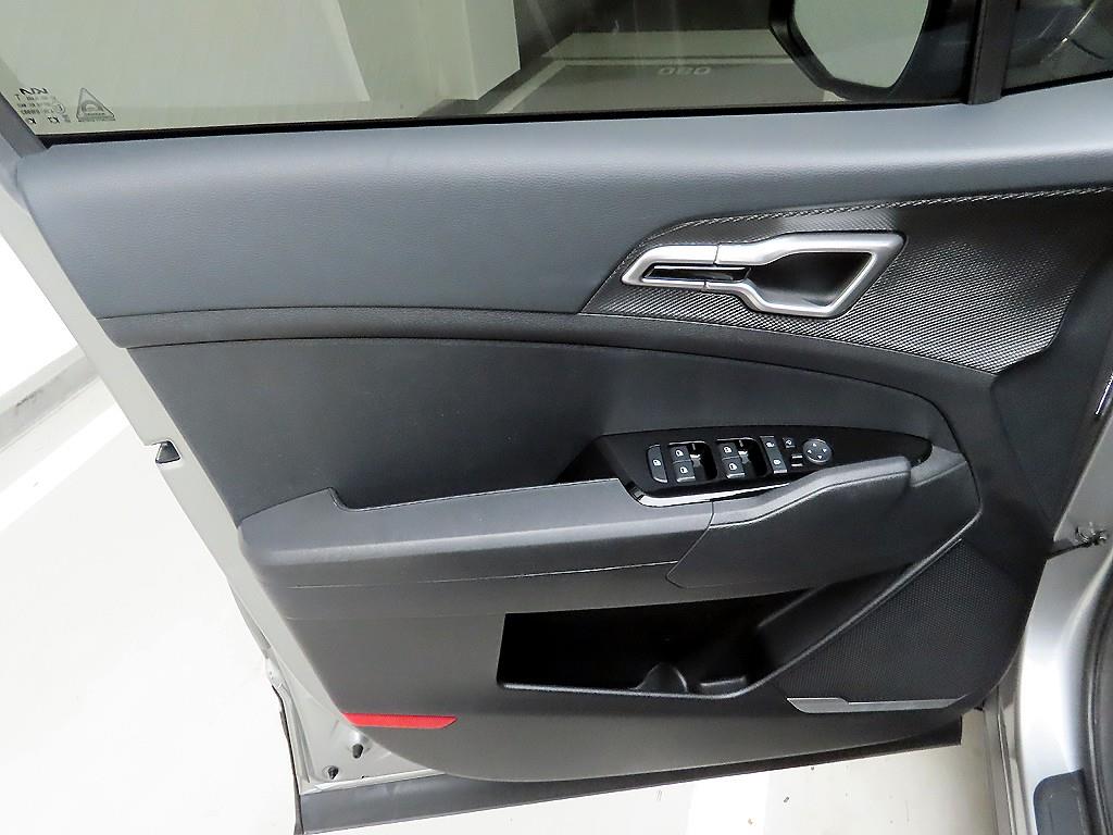 KIA Sportage - Vista 11