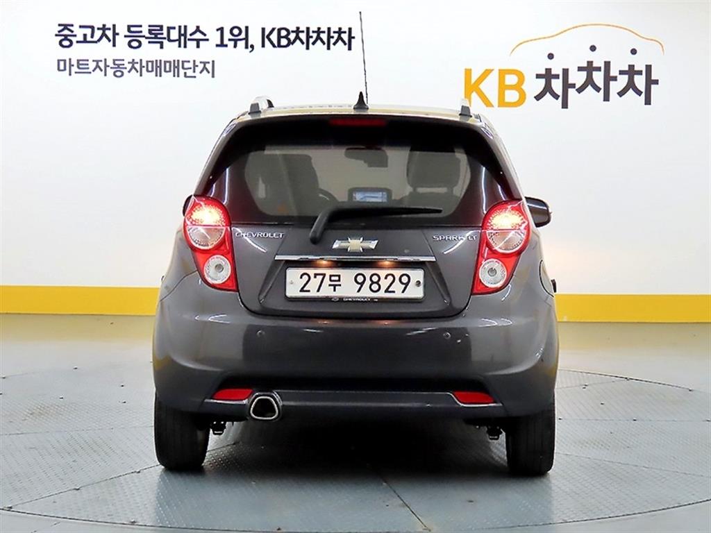 Chevrolet Spark - Vista 3