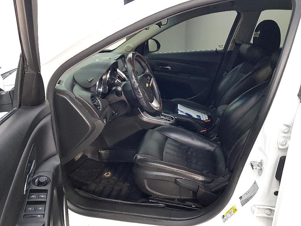 Chevrolet Cruise - Vista 8