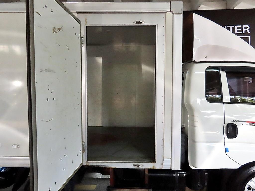 Small Truck tower_built-in tower 2022 Blanco - Importación desde Corea - HF Imports Iquique - Foto 15