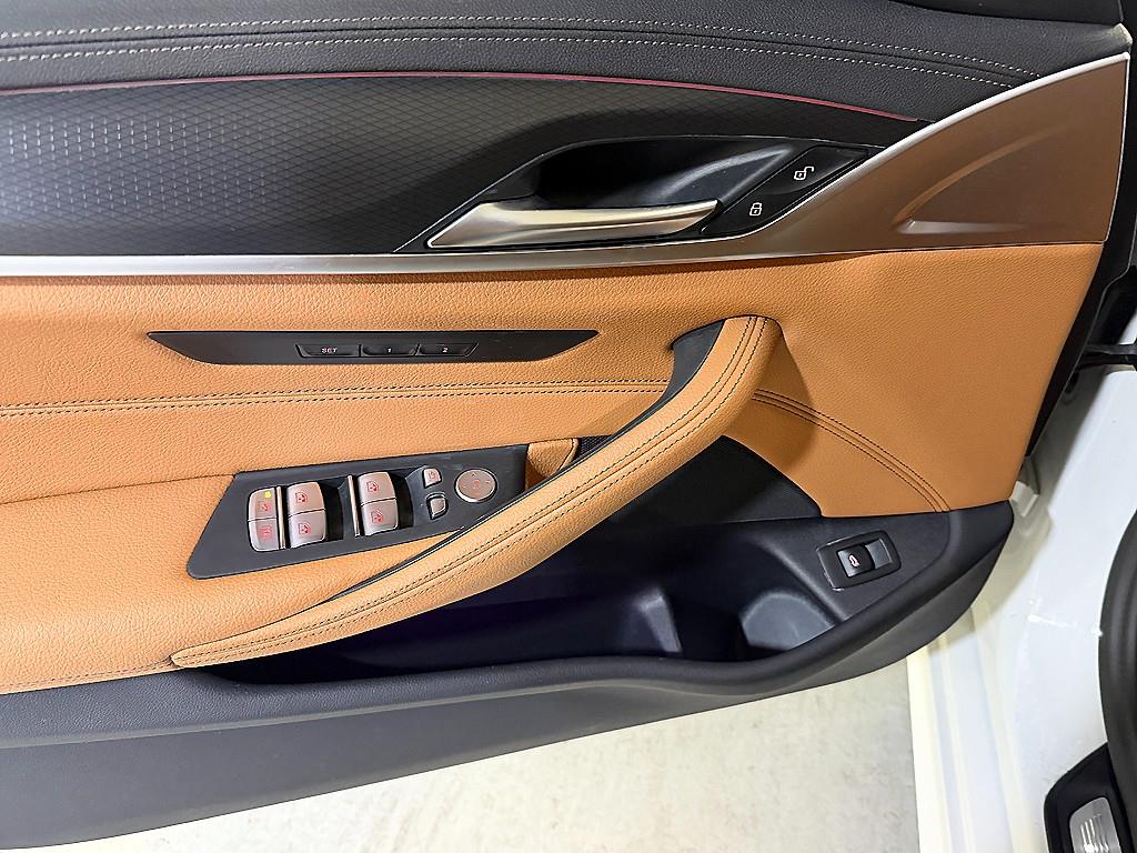 BMW 5 Series 2023 Blanco - Importación desde Corea - HF Imports Iquique - Foto 13