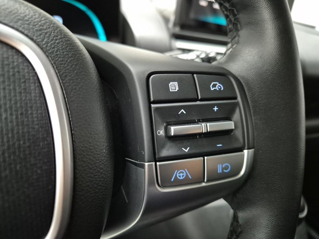 HYUNDAI Casper - Vista 6