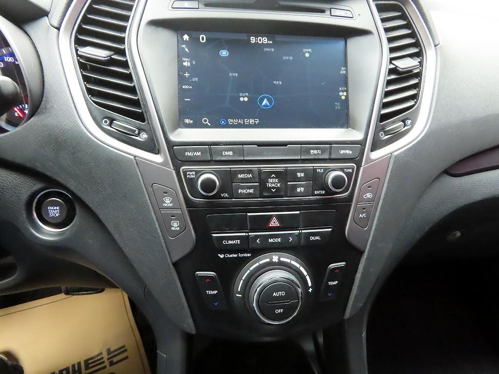 HYUNDAI Santa Fe - Vista 9