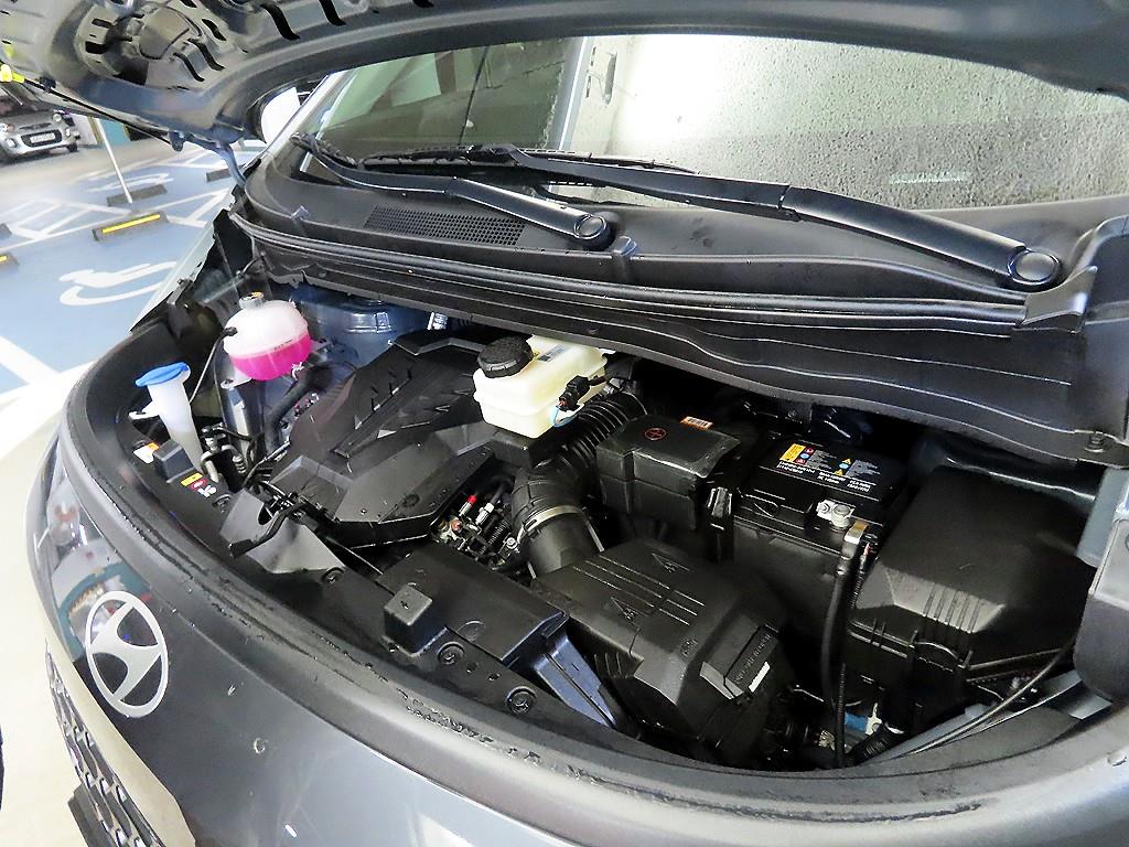 HYUNDAI Staria 2025 Gris - Importación desde Corea - HF Imports Iquique - Foto 19