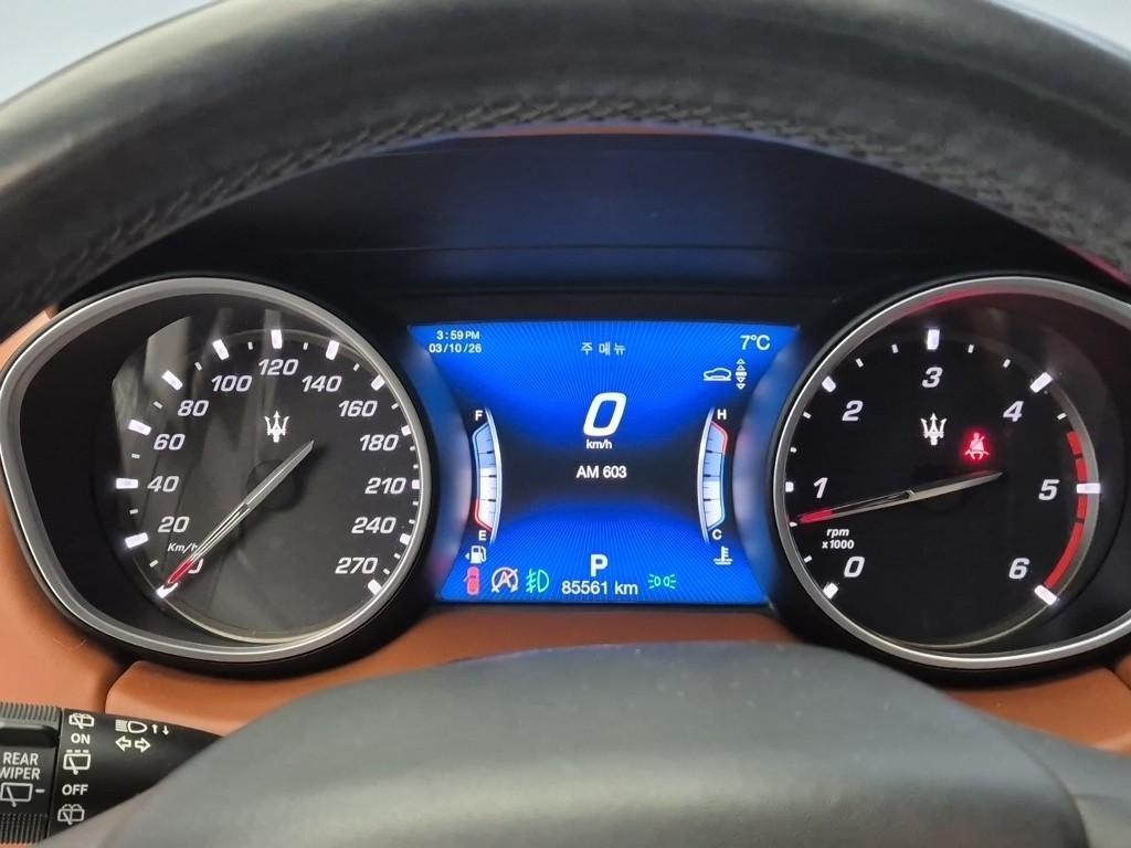 Maserati Levante - Vista 6