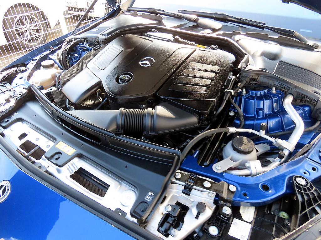 Mercedes Benz C Class 2022 Azul - Importación desde Corea - HF Imports Iquique - Foto 19