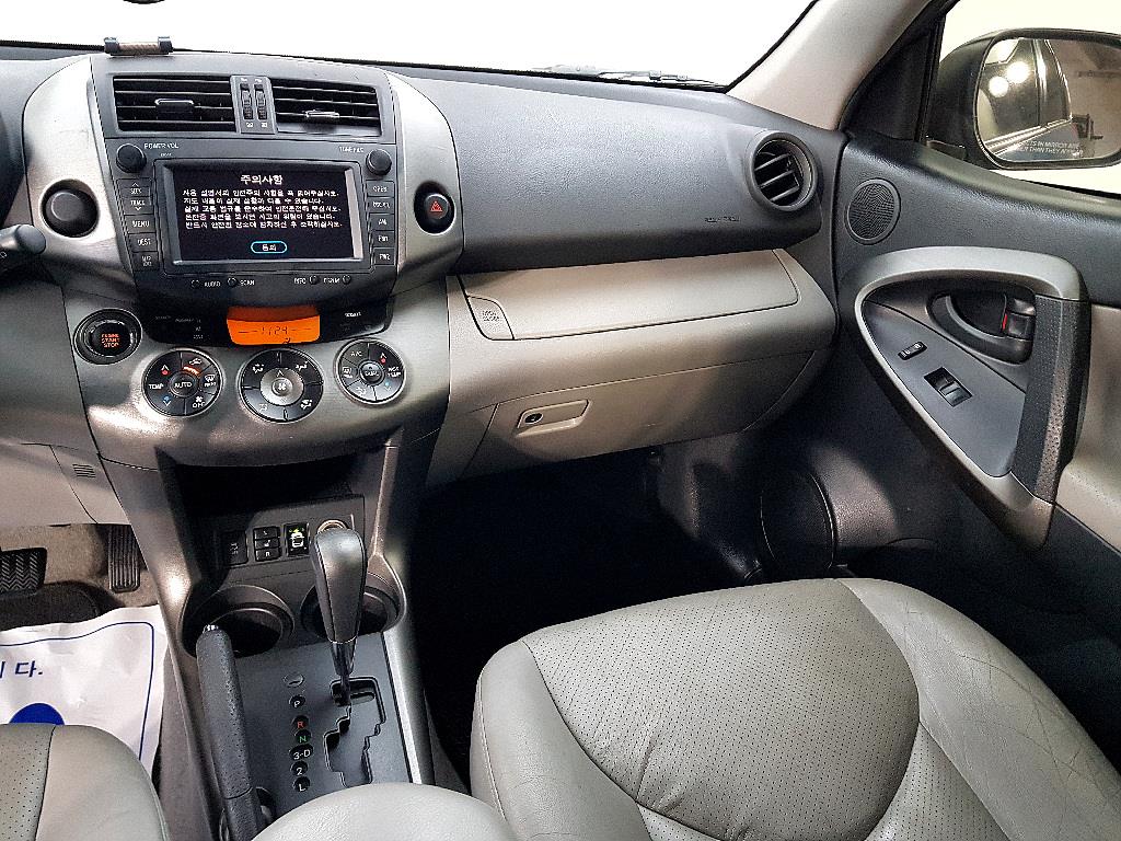 Toyota RAV4 - Vista 10