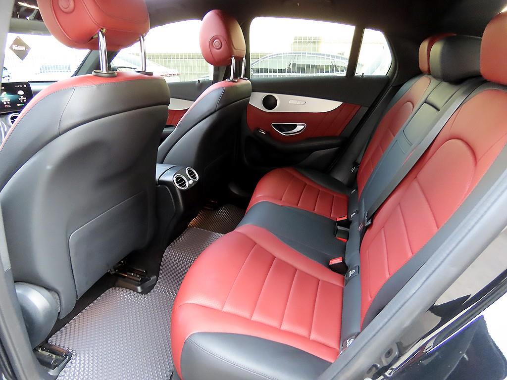 Mercedes Benz GLC Class - Vista 6