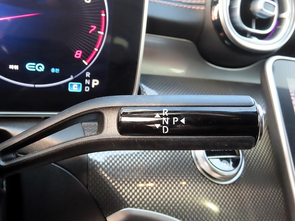 Mercedes Benz C Class - Vista 11