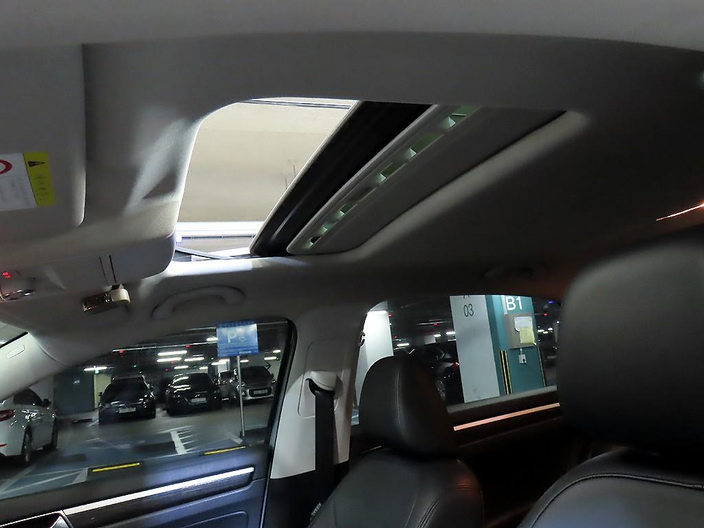 Volkswagen Passat 2018 Plateado - Importación desde Corea - HF Imports Iquique - Foto 15