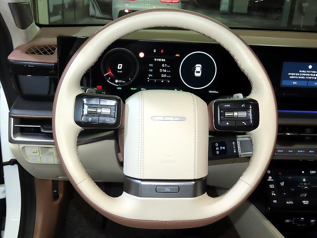 HYUNDAI Grandeur - Vista 8