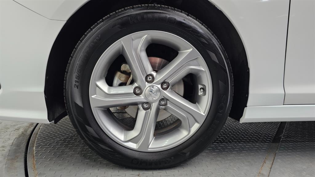 HYUNDAI Sonata - Vista 5