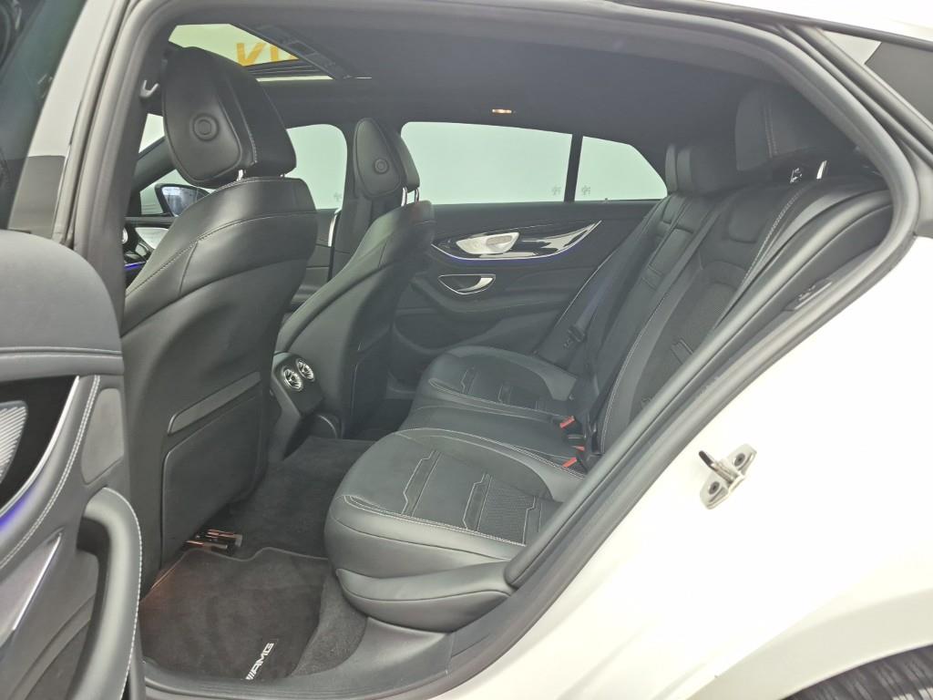 Mercedes Benz AMG GT - Vista 12