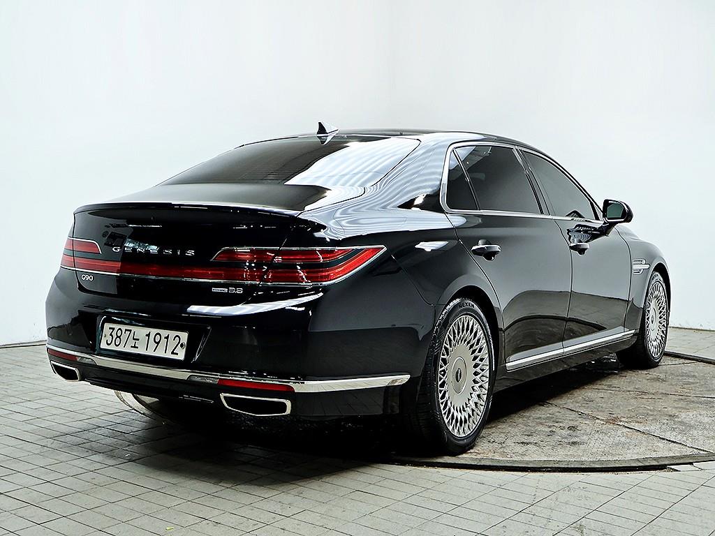 Genesis G90 - Vista 7