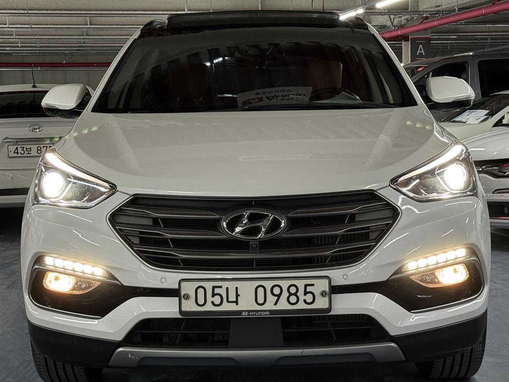 HYUNDAI Santa Fe - Vista 2