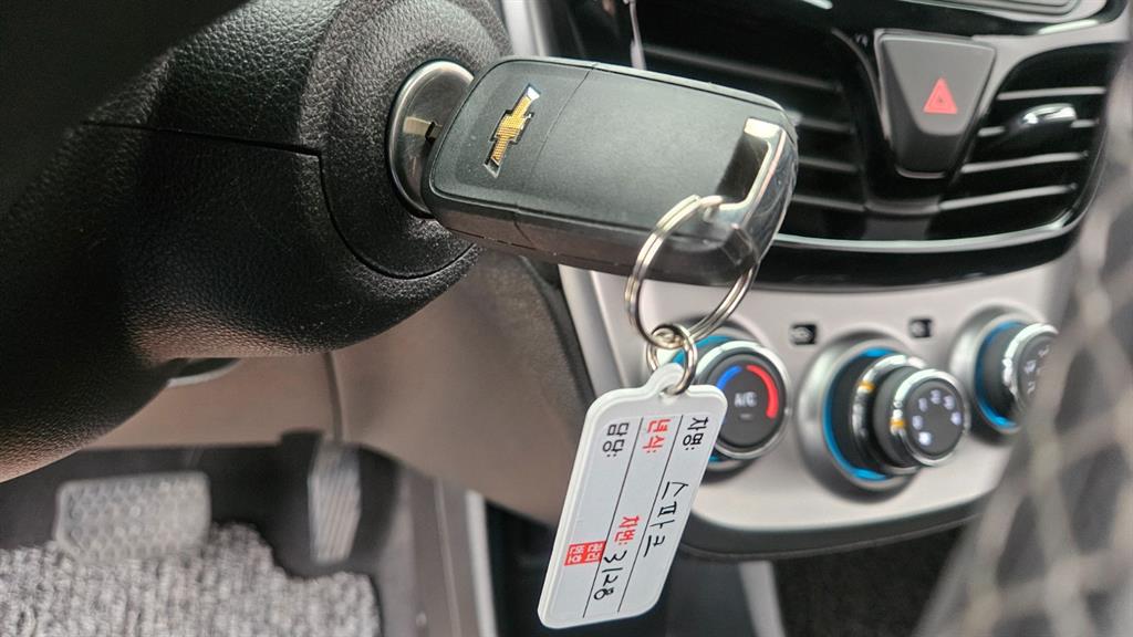 Chevrolet Spark 2017 Gris - Importación desde Corea - HF Imports Iquique - Foto 19