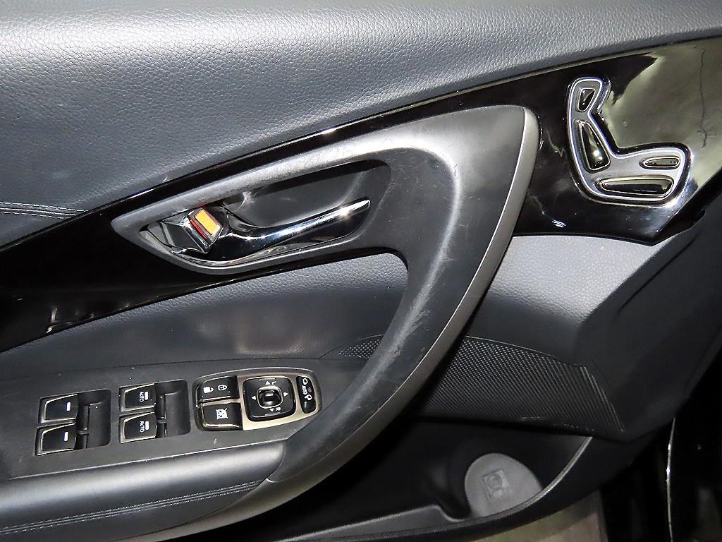 HYUNDAI Grandeur 2012 Negro - Importación desde Corea - HF Imports Iquique - Foto 14