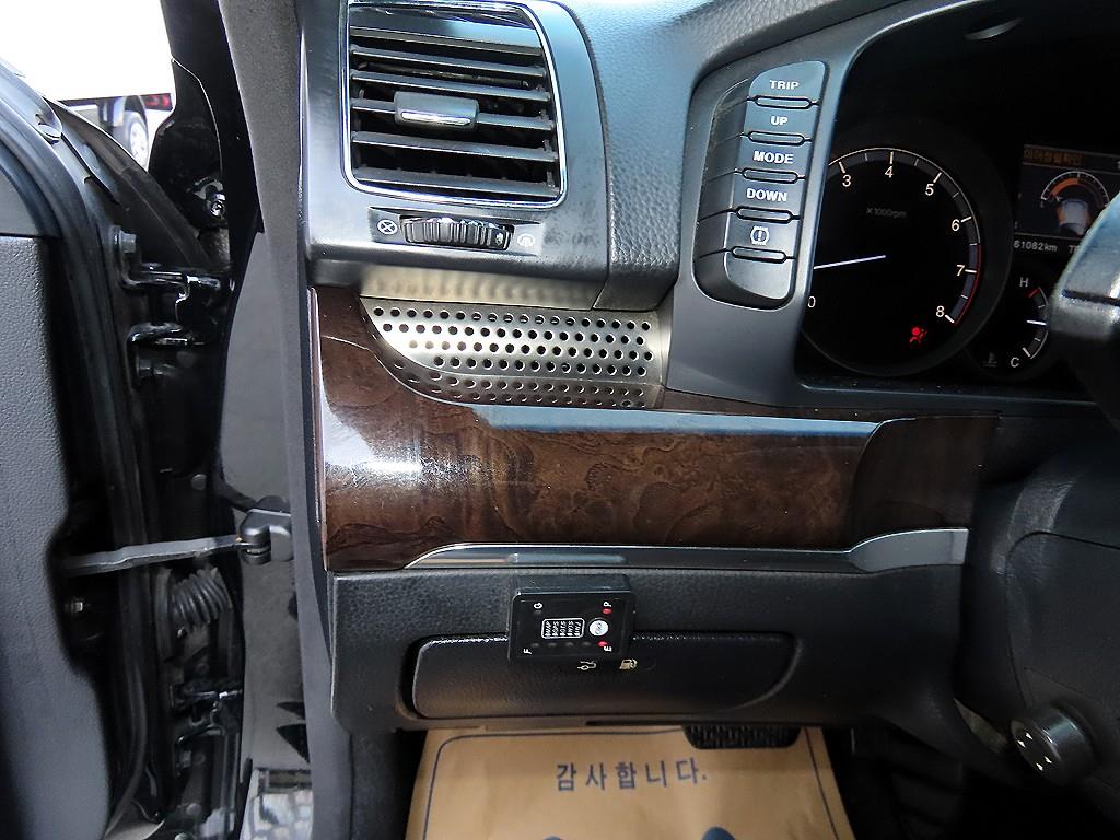 Ssangyong Chairman 2012 Negro - Importación desde Corea - HF Imports Iquique - Foto 15