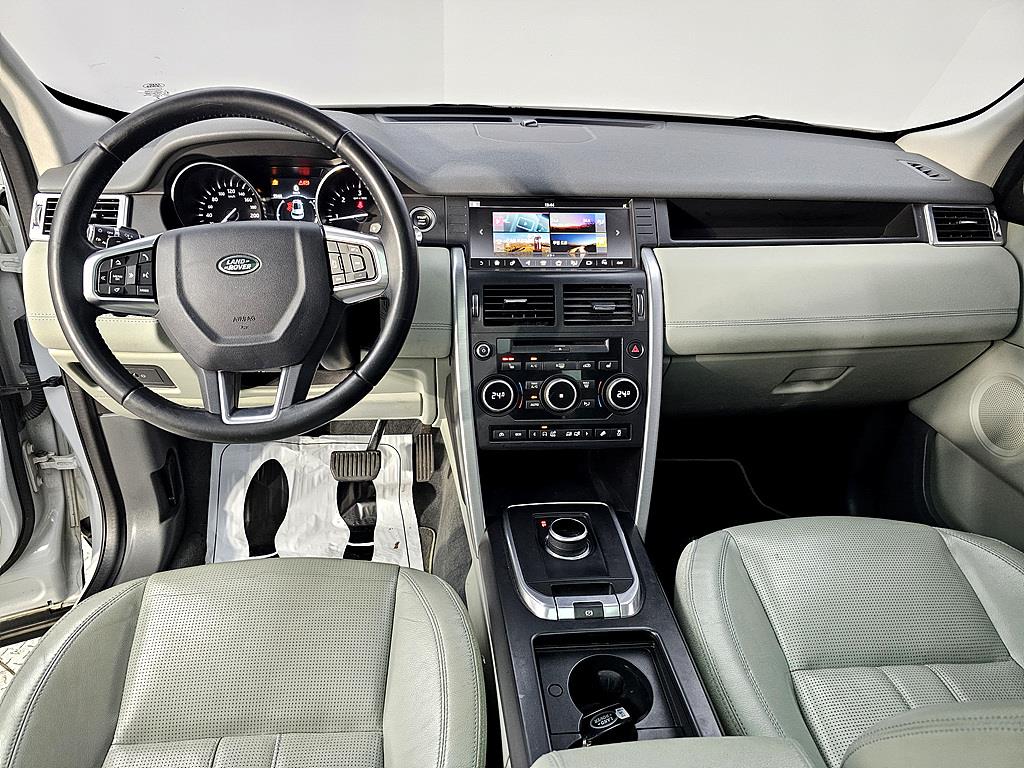 Land Rover Discovery Sports - Vista 5