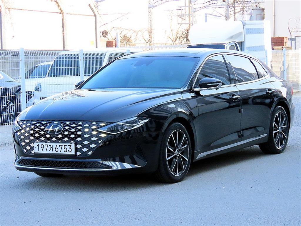 HYUNDAI Grandeur - Vista 2