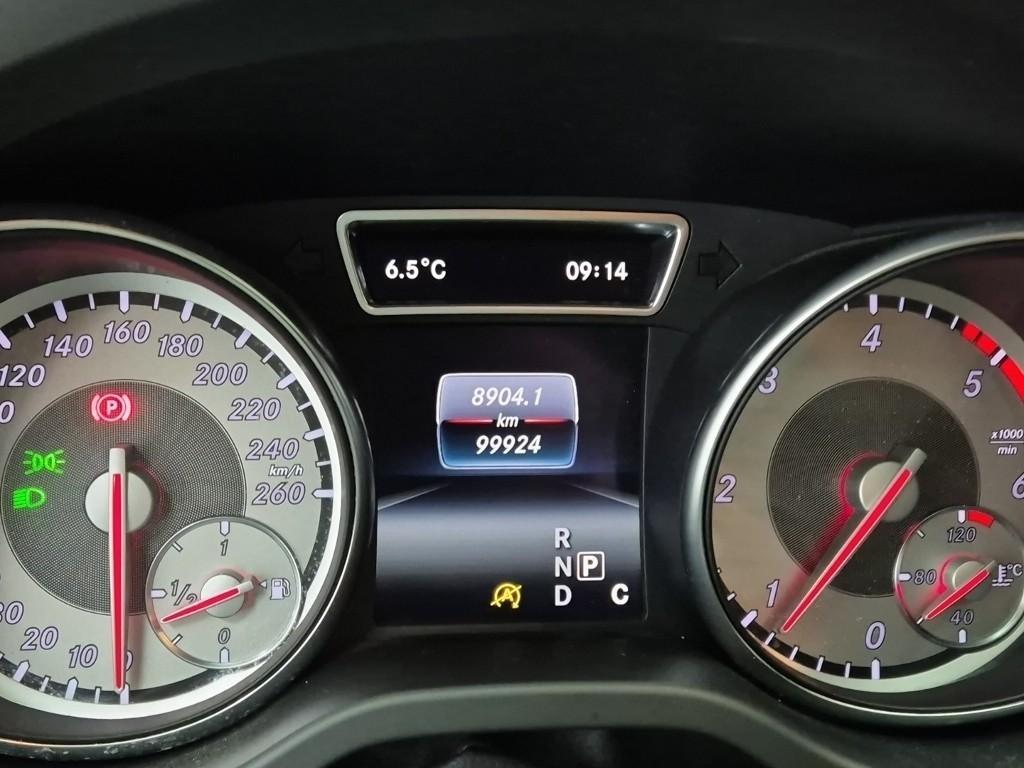 Mercedes Benz CLA Class - Vista 9