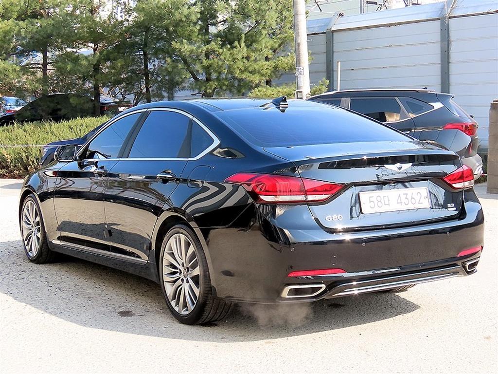 Genesis G80 - Vista 3