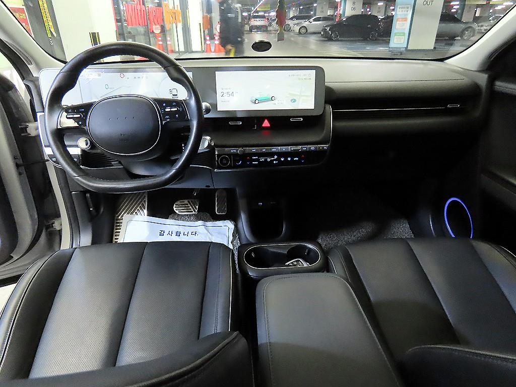 HYUNDAI Ioniq 5 - Vista 10