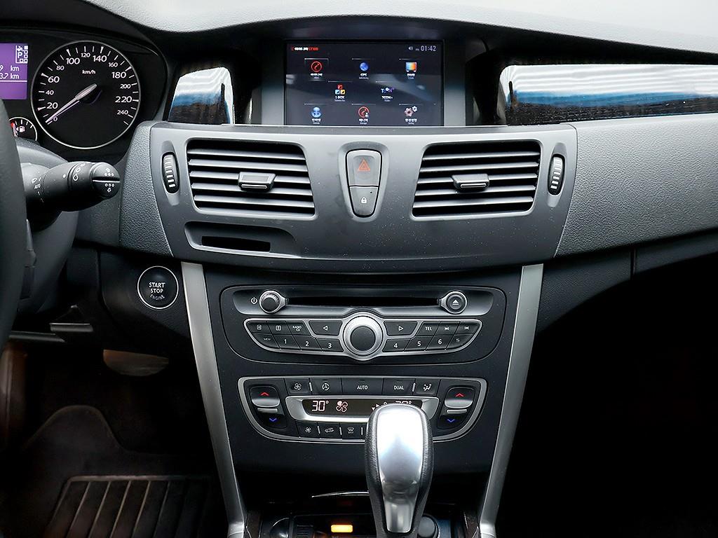 SAMSUNG SM5 2012 Gris - Importación desde Corea - HF Imports Iquique - Foto 9