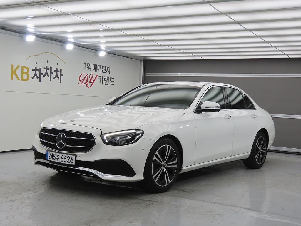Mercedes Benz E class 2021 Blanco - Importación desde Corea - HF Imports Iquique - Foto 1