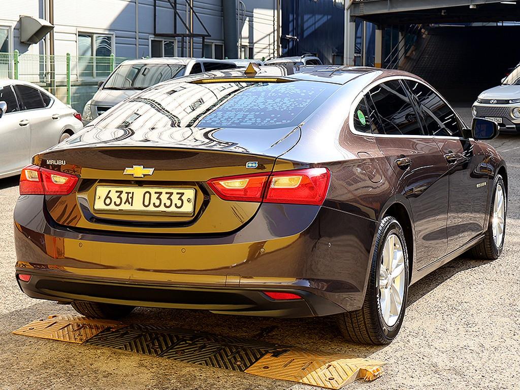 Chevrolet Malibu - Vista 7