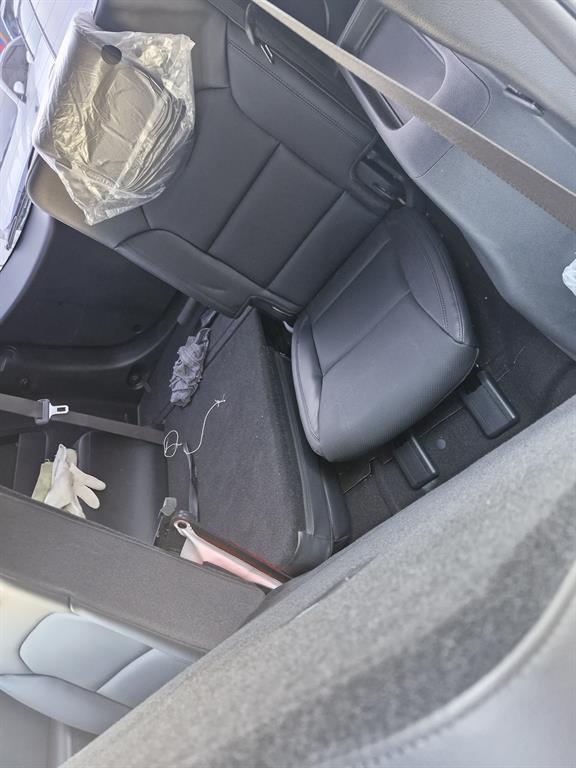 KIA Carens - Vista 4