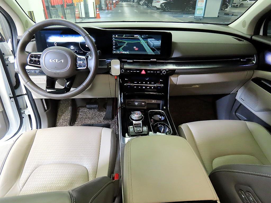 KIA Carnival - Vista 6