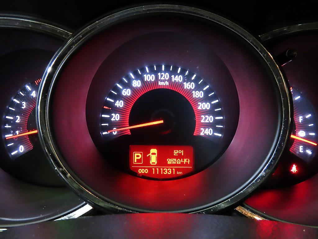 KIA Sorento - Vista 9