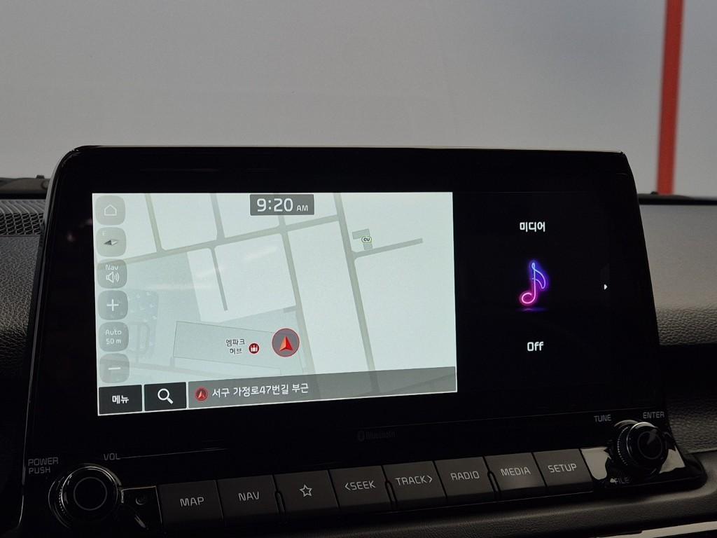 KIA Seltos 2023 Blanco - Importación desde Corea - HF Imports Iquique - Foto 14