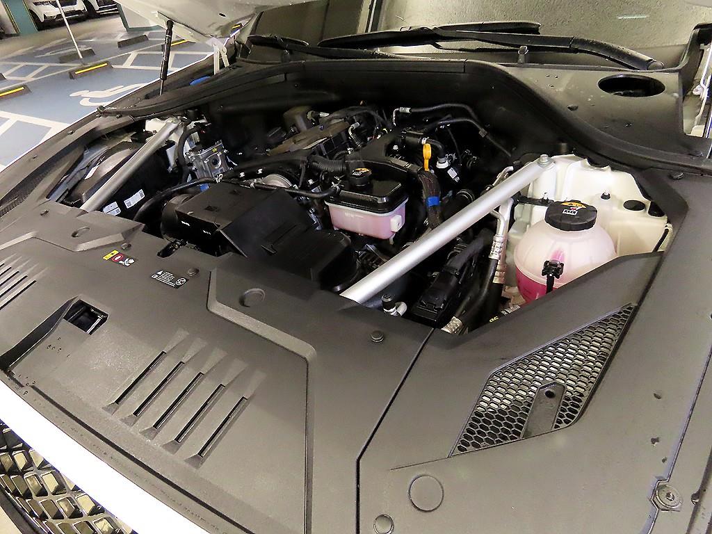 Genesis GV70 2024 Blanco - Importación desde Corea - HF Imports Iquique - Foto 19