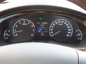 HYUNDAI Genesis - Vista 10