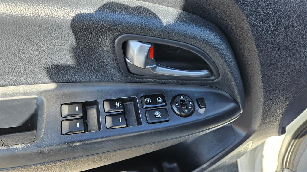 KIA Pride 2012 Blanco - Importación desde Corea - HF Imports Iquique - Foto 18