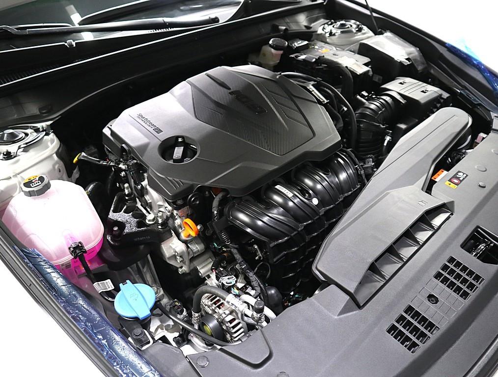 HYUNDAI Grandeur - Vista 6