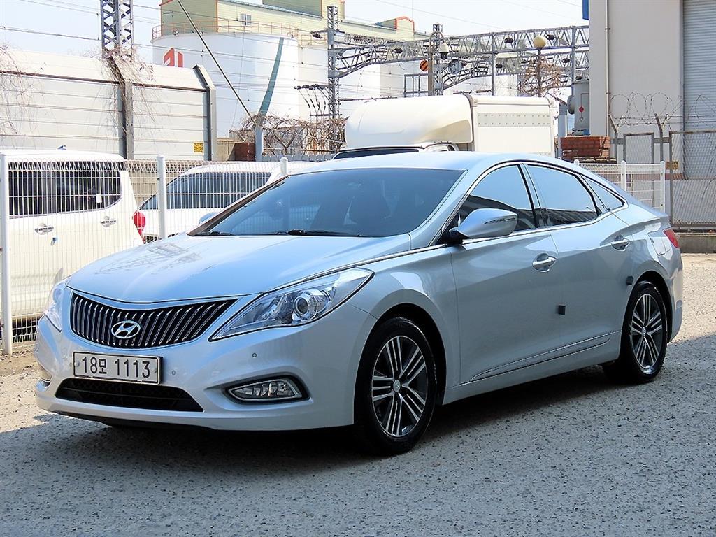 HYUNDAI Grandeur - Vista 2