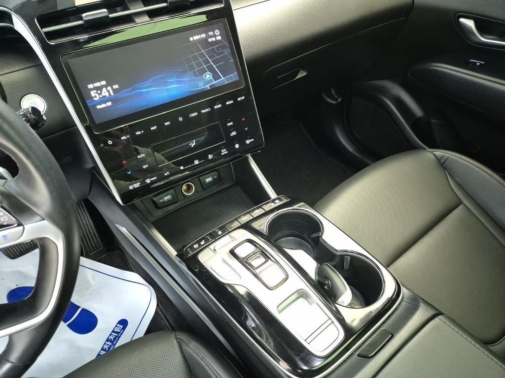 HYUNDAI Tucson - Vista 6