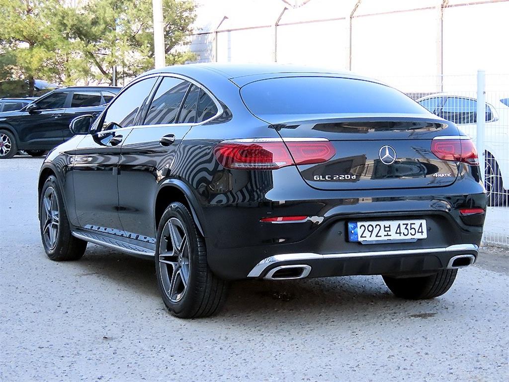 Mercedes Benz GLC Class - Vista 3